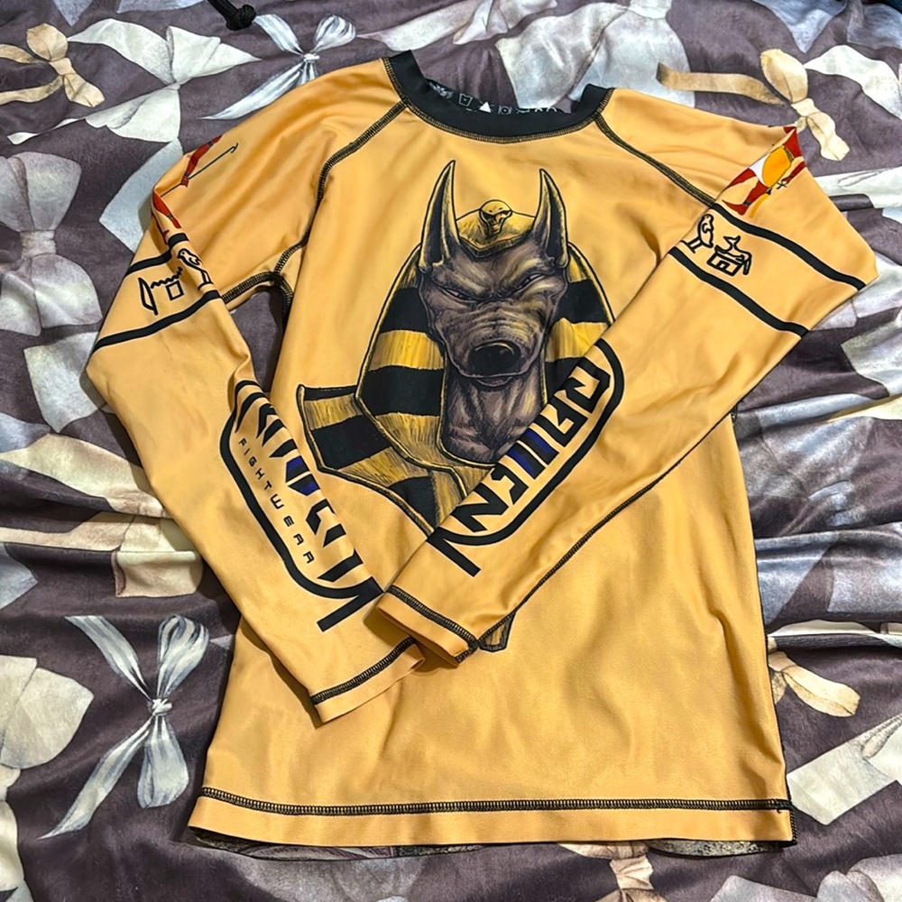 Raven Fightwear long sleeve rash guard for no gi grappling